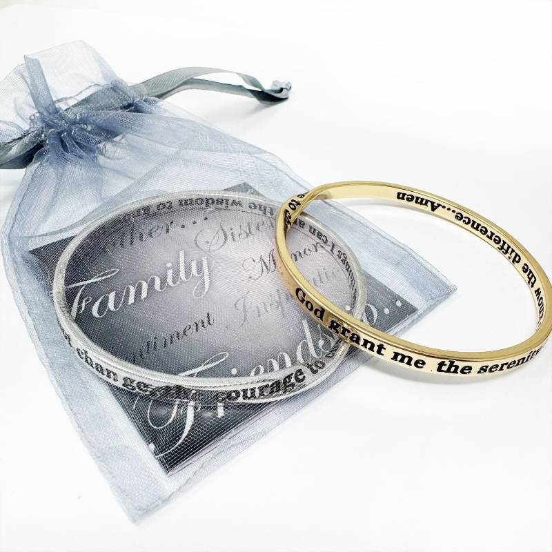 Serenity Gebets-Armreif Inspirierendes Zitat Armband Serenity Gebets-Armreif Inspirierendes Zitat Armband von Lovethelinks