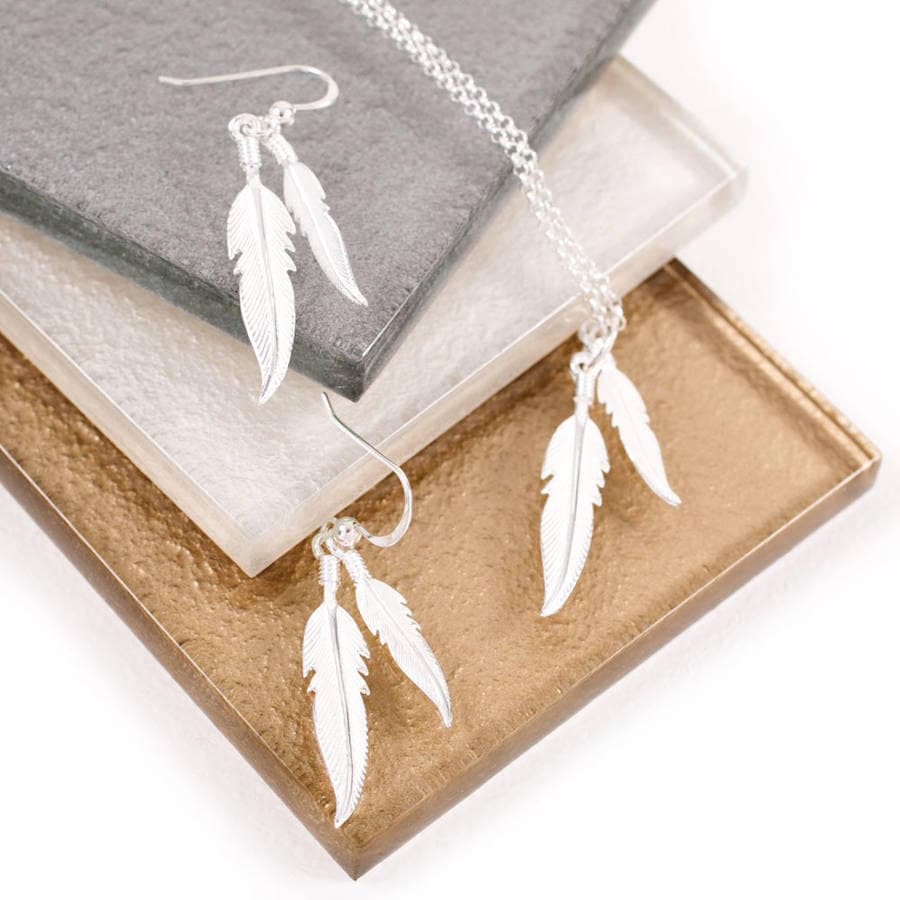 sterling Silber Twin Federn Set Mit Großen Geschenk-Box sterling Silber Twin Federn Set Mit Großen Geschenk-Box von Lovethelinks