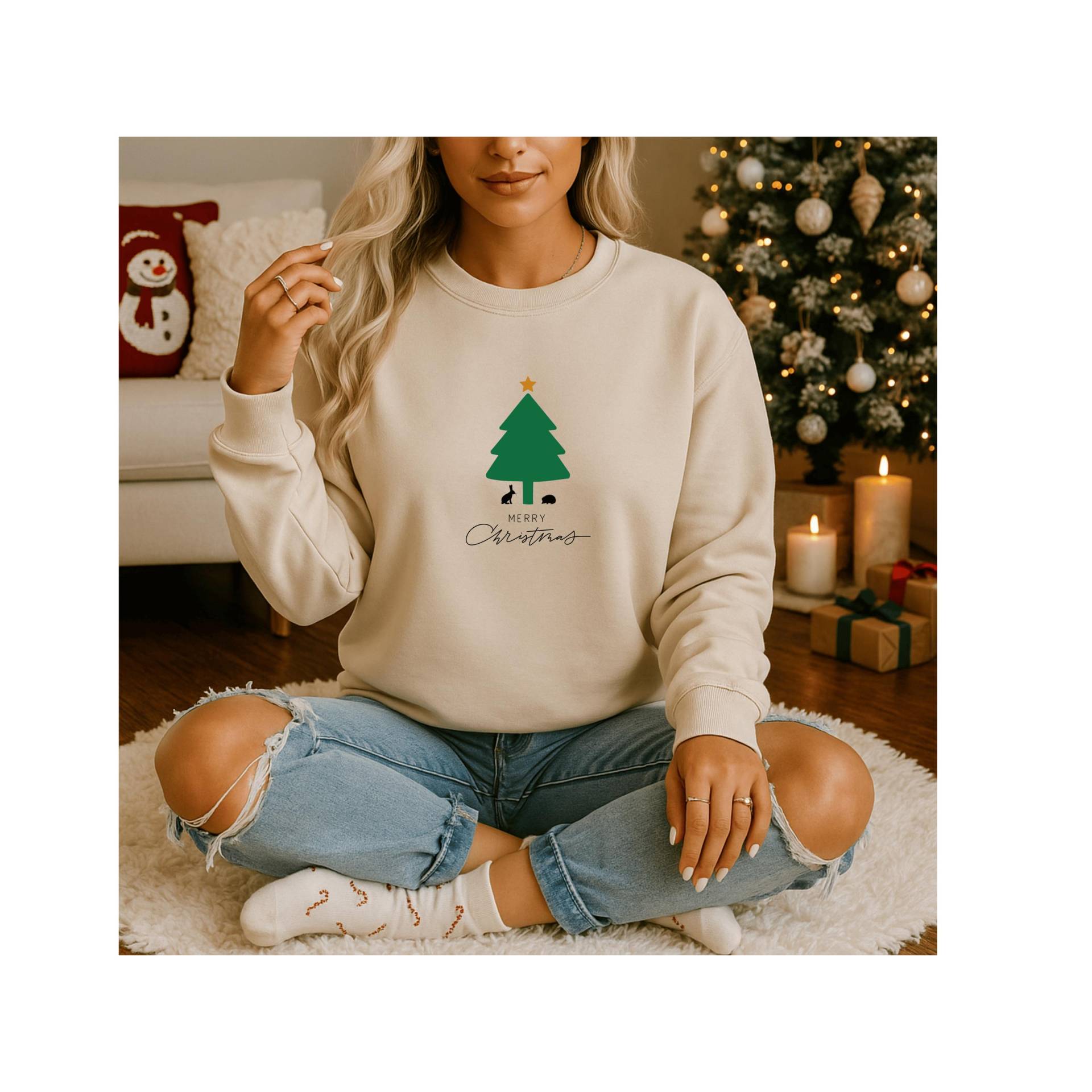 Christmas Sweater Mit Weihnachtsbaum I Weihnachtspullover Für Frauen Women Geschenkidee Sweatshirt von LovinVibe