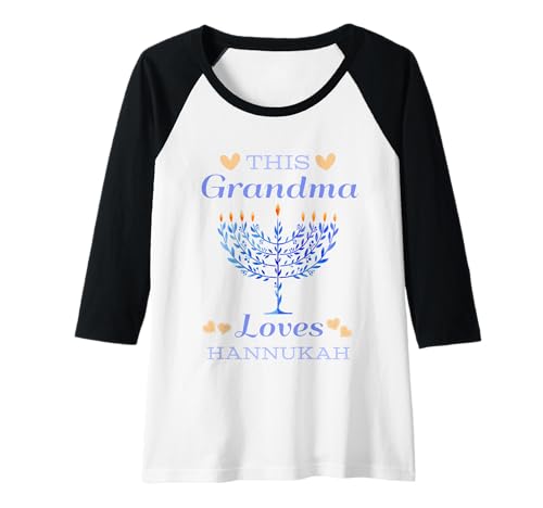 Damen This Grandma Loves Hannukkah Menora Heart Design Raglan Damen This Grandma Loves Hannukkah Menora Heart Design Raglan von Loving Jewish Grandmas Hanukkah Holiday Tees