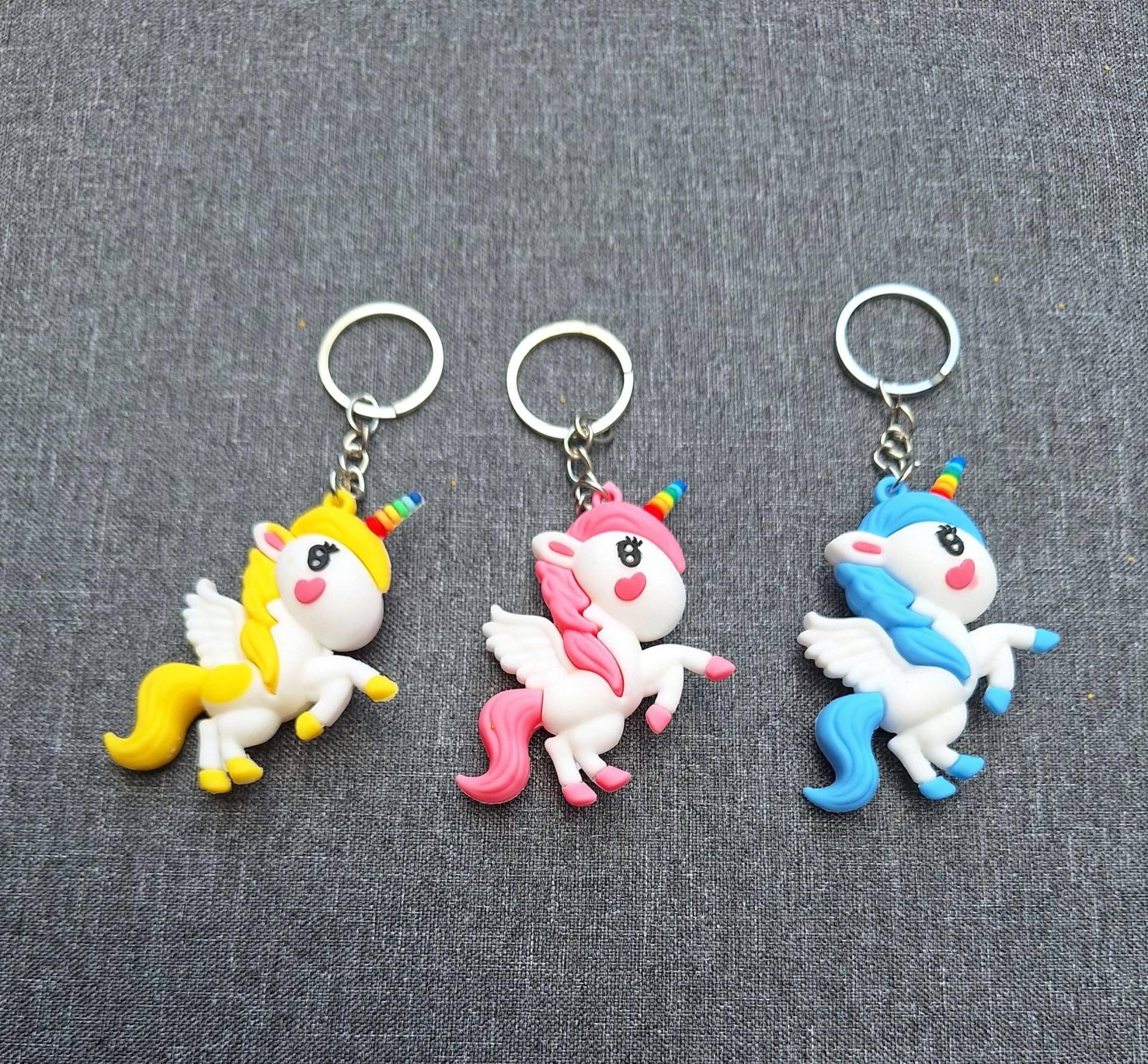 Schlüsselanhänger Mit Einhorn Verschiedenen Kunstleder Anhänger Schlüsselanhänger Mit Einhorn Verschiedenen Kunstleder Anhänger von LovingArtAngel