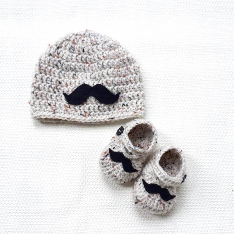Häkeln-Schnurrbart Baby Mütze Und Schuhe-Set/Schnurrbart Baby Schuhe Babygift von LovinglyNie