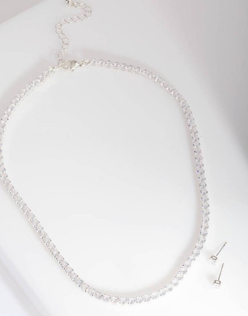 Lovisa - Set aus Silber, bestehend aus Ohrringen und Tenniskette in Silber mit Zirkonia Lovisa - Set aus Silber, bestehend aus Ohrringen und Tenniskette in Silber mit Zirkonia von Lovisa