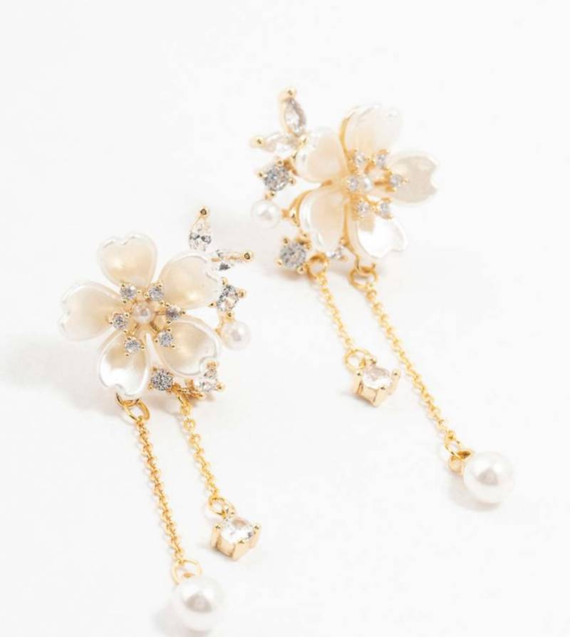 Lovisa - Vergoldete Ohrringe mit Blumen-Design aus Acryl und Perlenanhängern-Goldfarben von Lovisa