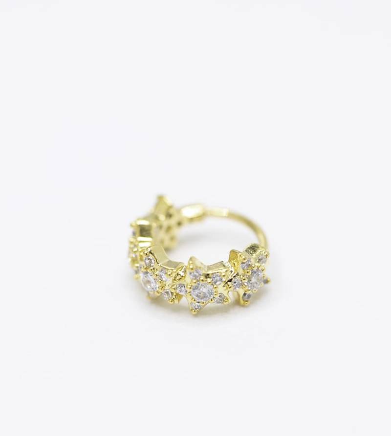 Lovisa - Vergoldeter Creolen-Ohrring aus chirurgischem Stahl mit Zirkonia-Stern-Goldfarben von Lovisa