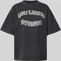 Low Lights Studios T-Shirt mit Label-Stitching in Anthrazit, Größe M Low Lights Studios T-Shirt mit Label-Stitching in Anthrazit, Größe M von Low Lights Studios