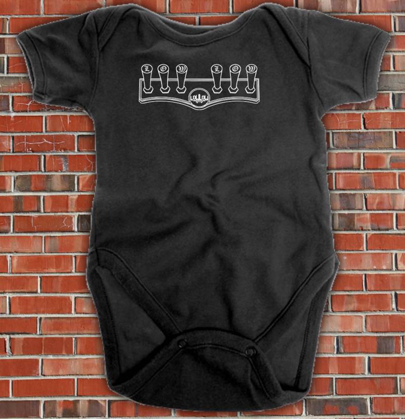 Lowrider Baby Switch Säugling Einteiler Body Mädchen Jungen Unisex Lowrider Baby Switch Säugling Einteiler Body Mädchen Jungen Unisex von LowLowWear