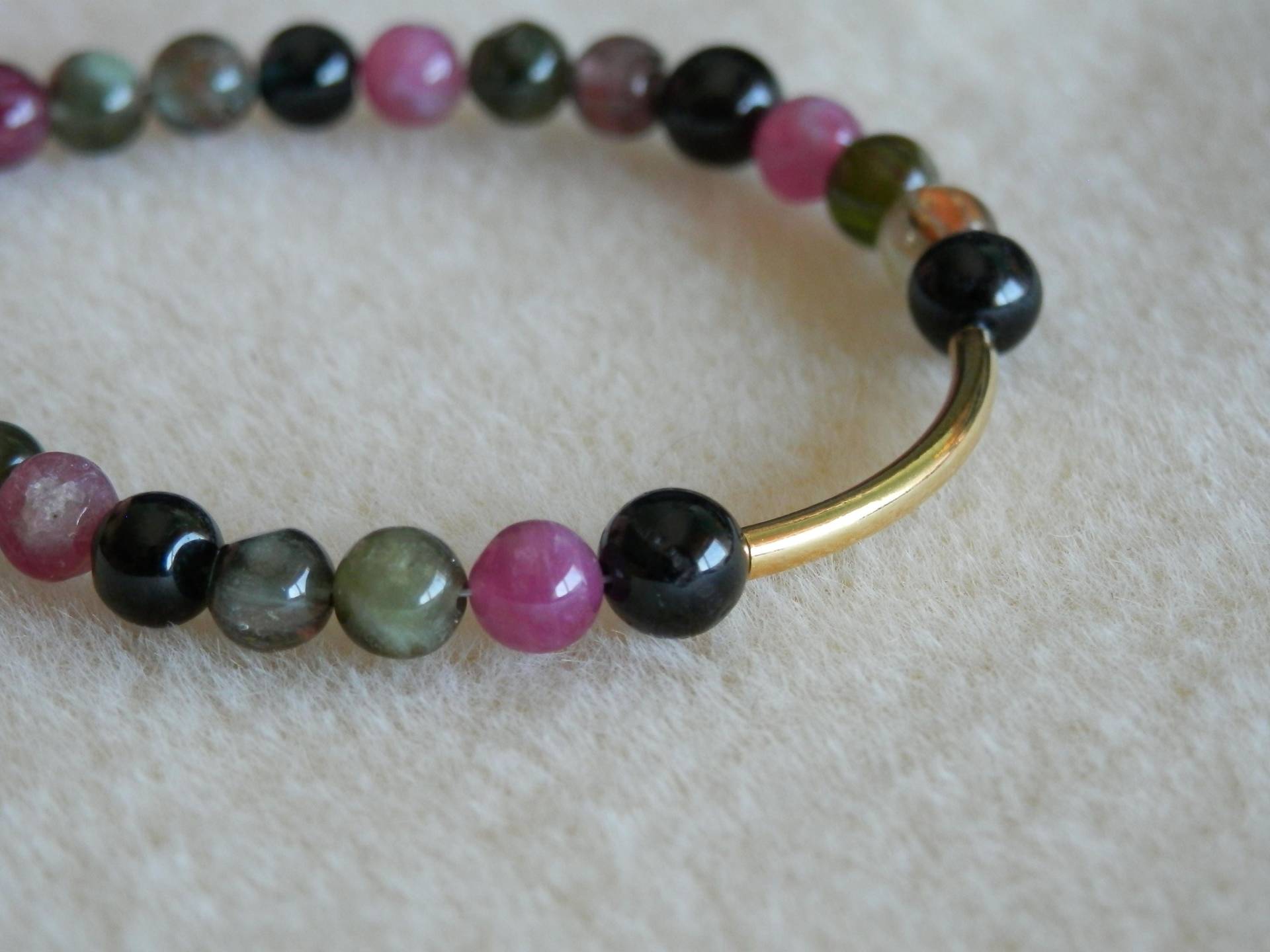 Regenbogen Turmalin Bar Armband Gold Vermeil Oktober Geburtsstein Schmuck Regenbogen Turmalin Bar Armband Gold Vermeil Oktober Geburtsstein Schmuck von LowyLuxuryJewels