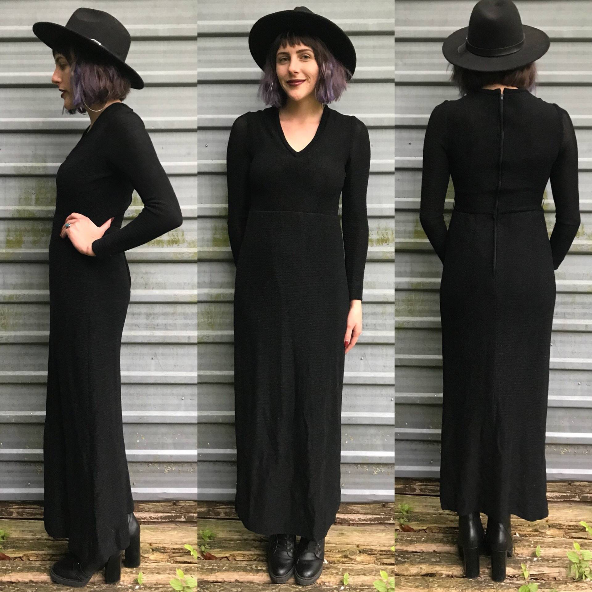 1970Er Jahre Glänzend Schwarz Stricken Huey Walzer Für Mannequin-Maxi-Kleid von LoyalVintage