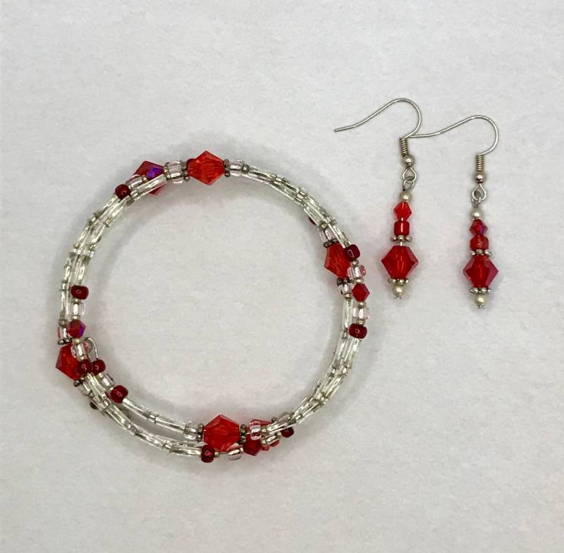 Juli Rubin Birthstone Farbe Armband Und Ohrring Set Juli Rubin Birthstone Farbe Armband Und Ohrring Set von Lredbirdstudio