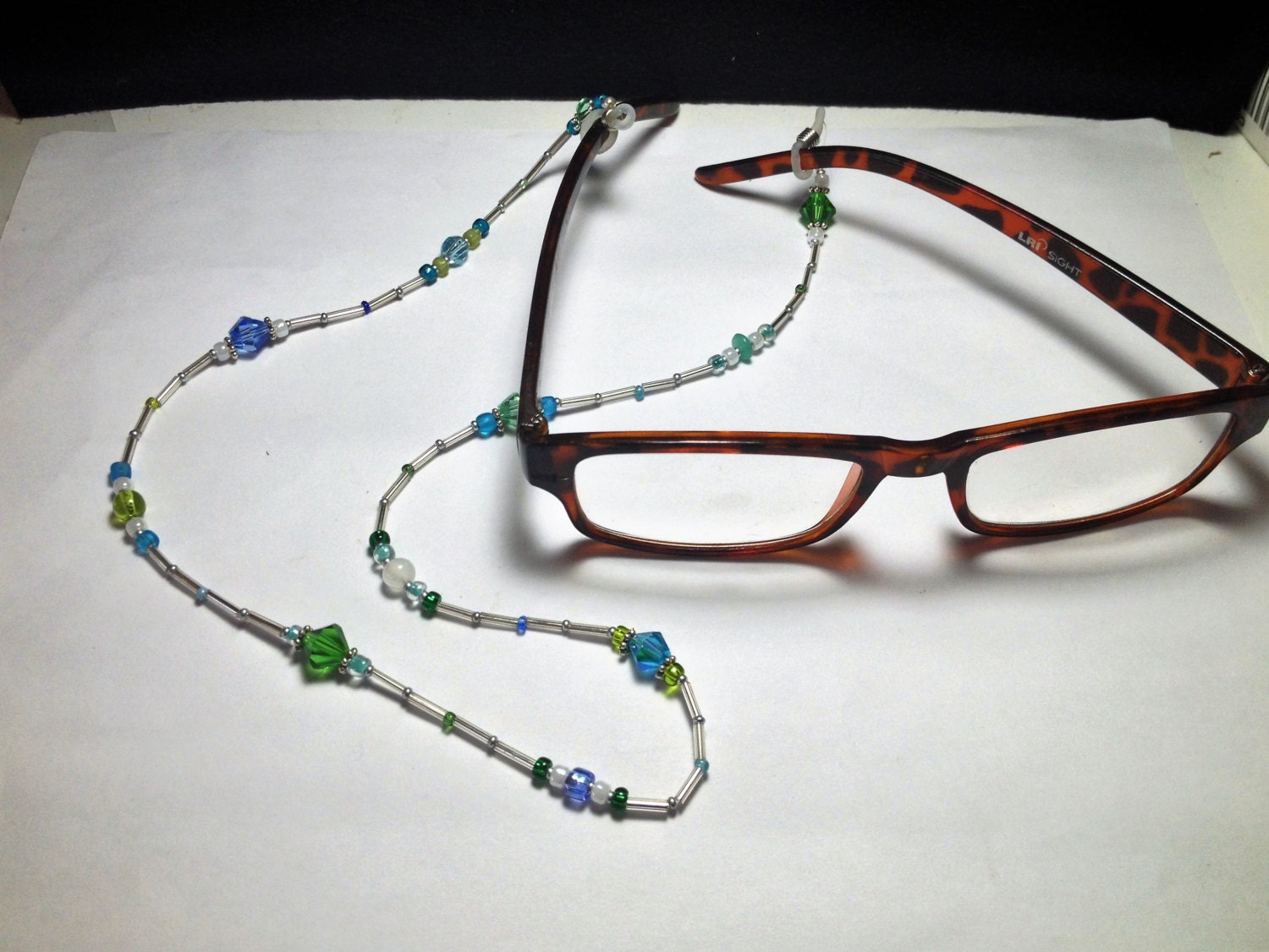 Ocean Colors Perlen Brillenkette Ocean Colors Perlen Brillenkette von Lredbirdstudio