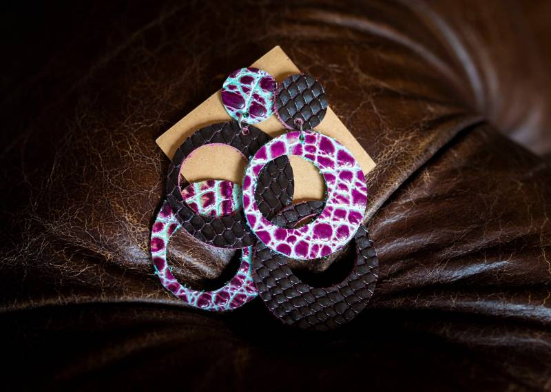 Doppelkreis Creolen Flamenco Leder Ohrringe von LuMadeByHand