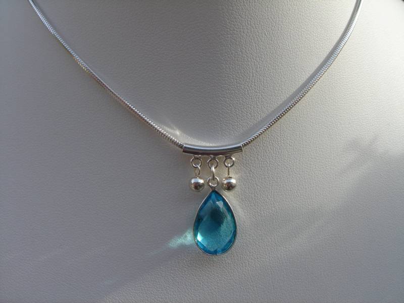 Halskette Silber Blautopas Anhänger Silberkette Lu-0378 von LuNagarie