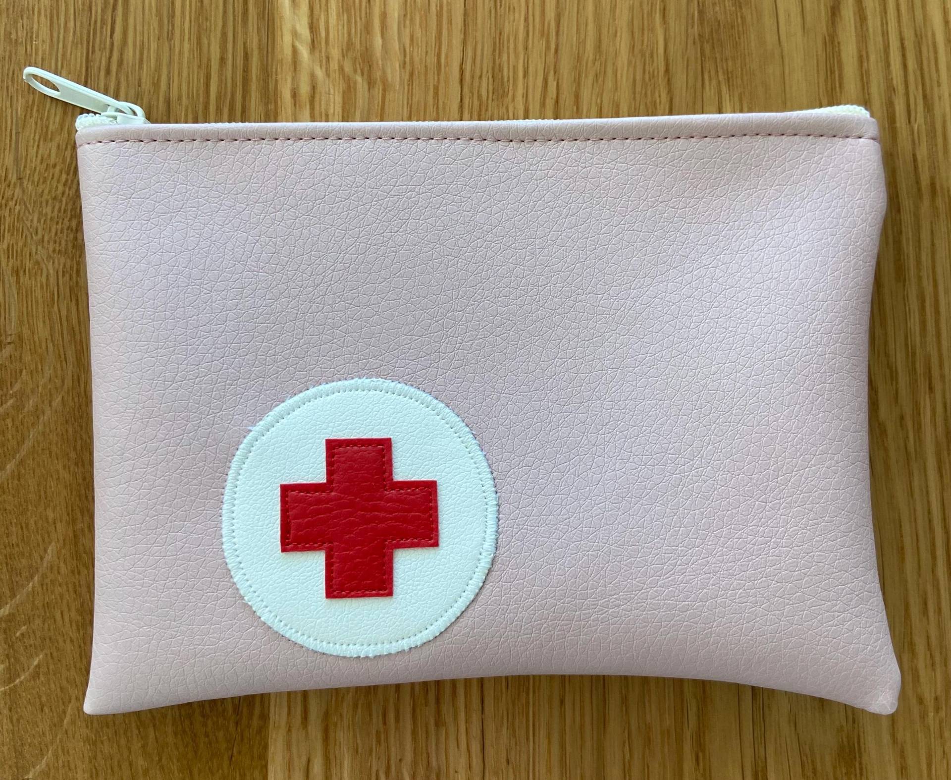 Kleine Erste Hilfe Tasche Kleine Erste Hilfe Tasche von LuadesignShop