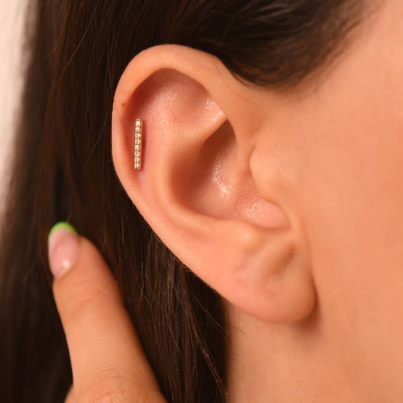 14K Solid Gold Diamant Vertikale Helix Ohrringe, Bar Tragus Naturdiamant Ohrstecker, Flat Back Ohrringe 16G Labret Stud von LuanJewelry