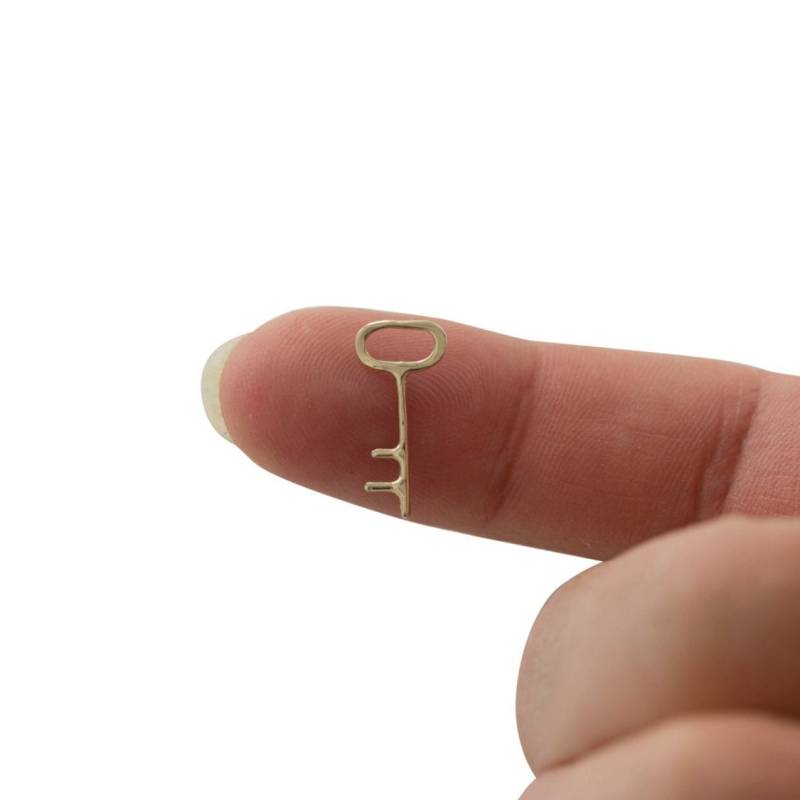 Schlüssel Charm 14K Gelbgold, Kleiner Solo von LuanaCoonen