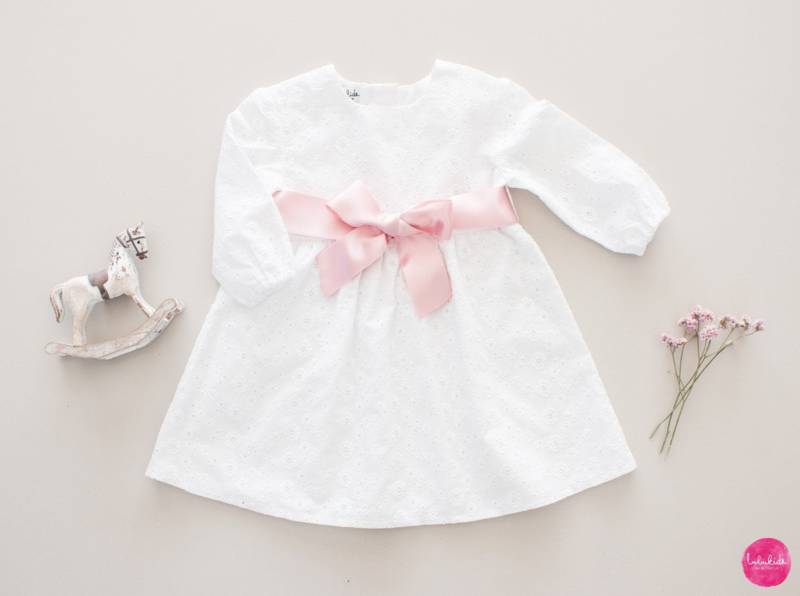 Sale - Weißes Baby Mädchen Langarm Taufkleid | Bio Mit Rosa Satinschleife Und Unterkleid Blumenmädchen Kleid, Hochzeitsoutfit, Taufoutfit von Lubukidz