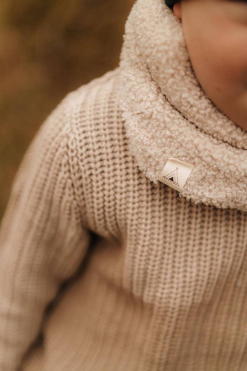 Teddy Loop - Kuschel Schal Für Kinder, Mama, Die Beste Freundin, Oma Oder Tochter, Das Perfekte Geschenk von LubuschkoHandmade