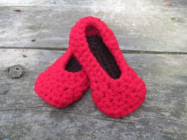 Benutzerdefinierte Roten Und Braunen Kind Hausschuhe von Lucary