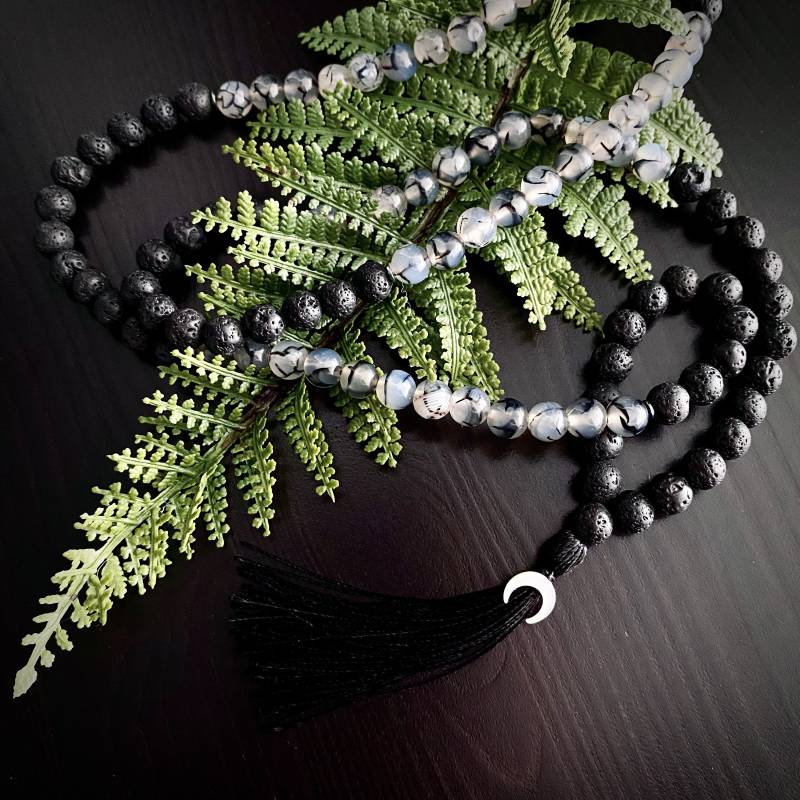 Lucid Søuls Co. Malakette Mala Dragon Vein Achat Lavastein Perlmutt Mond Kette Halskette Moonchild Lucid Søuls Co. Malakette Mala Dragon Vein Achat Lavastein Perlmutt Mond Kette Halskette Moonchild von LucidSoulsCo