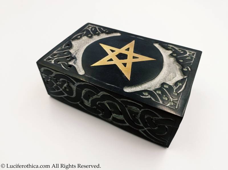 Pentagramm Altar | Schmuckschatulle - Stone Pentacle Magick Aufbewahrungsbox Geschenk Tarot Schmuck Ritual Räucherstäbchen Box Gothic Okkult von LuciferothicaCrafts