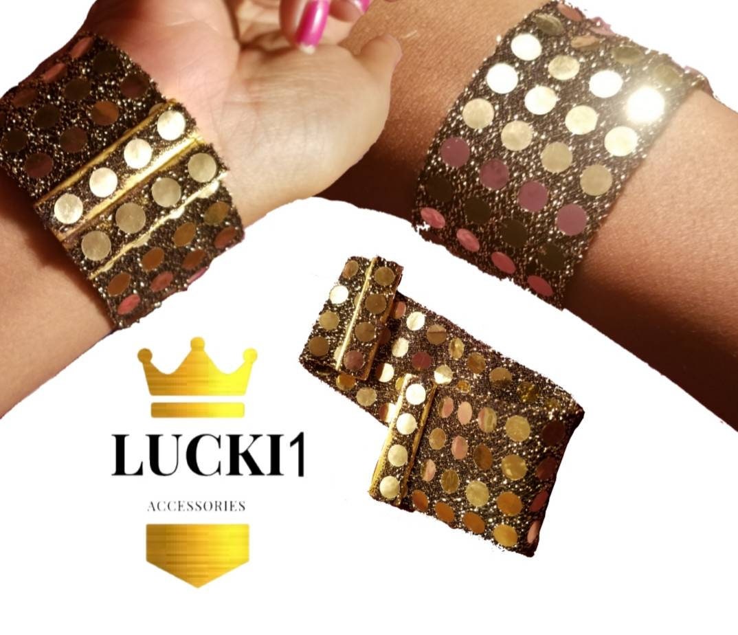 Gold Polkadot Black Lucki Armband Magnet Gold Polkadot Black Lucki Armband Magnet von LuckiEverything