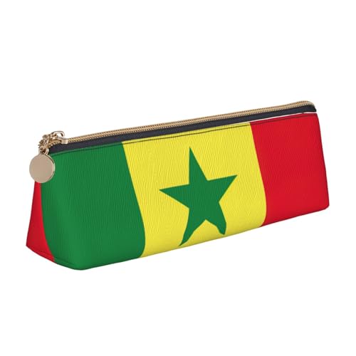 Luckily&Day Personalisierte dreieckige Tasche, stilvoller Leder-Kosmetik-Organizer, kompakte Reißverschlusstasche, Weiß, One Size, Stilvoll von Luckily&Day