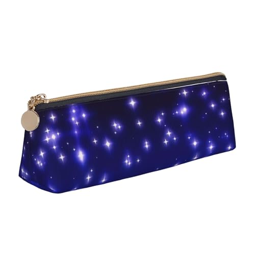 Luckily&Day Personalisierte dreieckige Tasche mit hellen Sternen, stilvoller Leder-Kosmetik-Organizer, kompakte Reißverschlusstasche, Weiß, One Size, Stilvoll von Luckily&Day