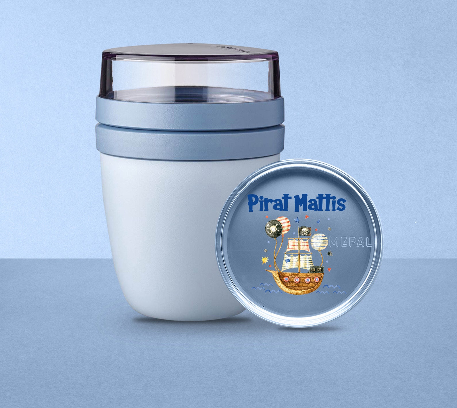 Personalisierter Mepal Lunchpot Ellipse Mini Mit Wunschnamen | Frühstücksbecher Coolem Piratenschiff Für Die Kita Den Kindergarten & Schule Personalisierter Mepal Lunchpot Ellipse Mini Mit Wunschnamen | Frühstücksbecher Coolem Piratenschiff Für Die Kita Den Kindergarten & Schule von LuckjaGmbH