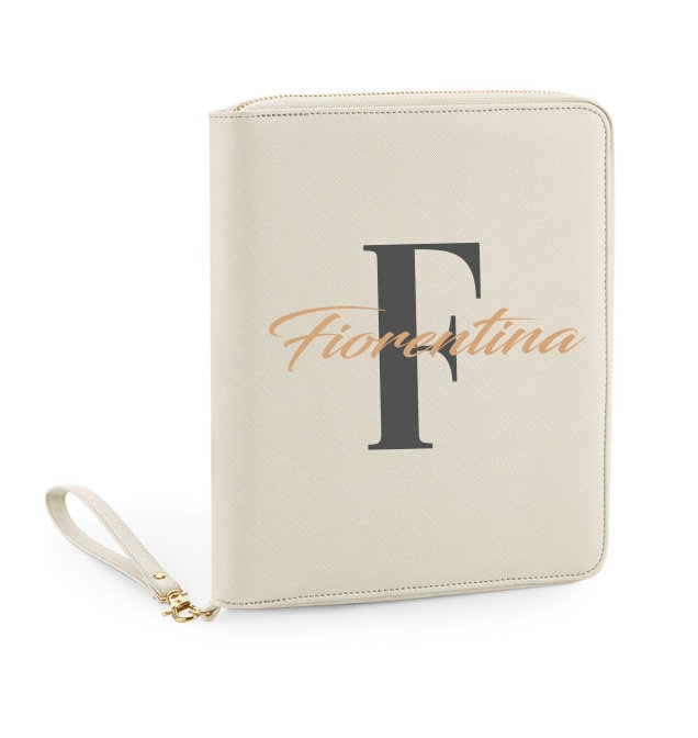 Reise Organizer | Entdecken Sie Die Welt Mit Stil Und Organisation Dank Unseres Exklusiven Personalisierten Boutique Travel Organizers von LuckjaGmbH