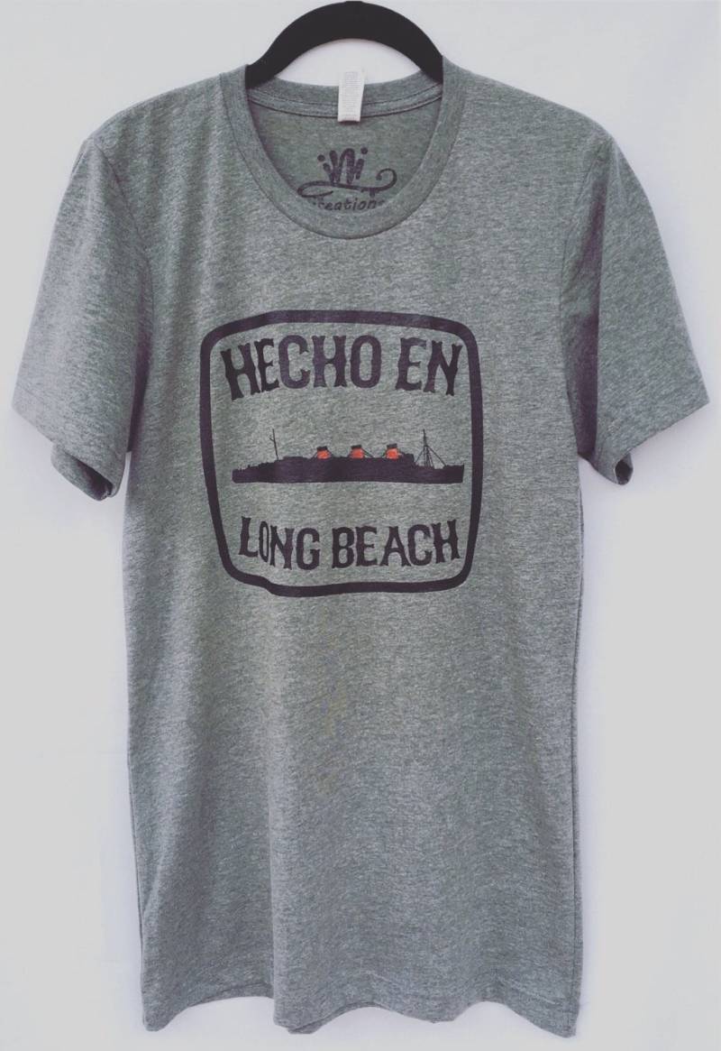 Langer Strand-T-Shirt. Unisex T-Shirt. Hergestellt in Long Beach Hecho Und T-Shirt. Geschenk Freundlich von Lucky120