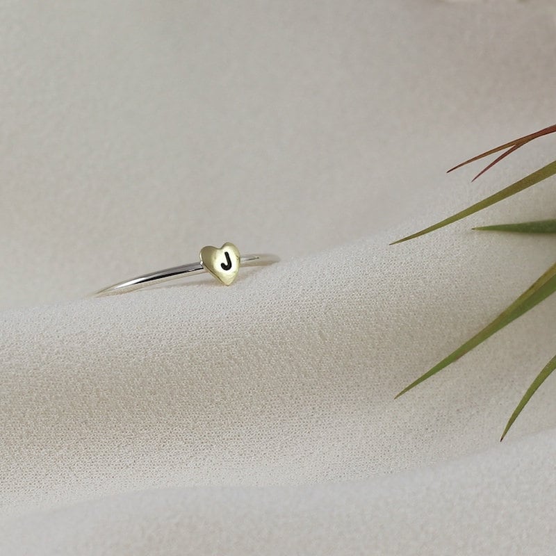 Herz-Anfangsring, Stapelring, Liebesring, Geschenk Für Sie, Valentinstag Herz-Anfangsring, Stapelring, Liebesring, Geschenk Für Sie, Valentinstag von LuckyBeeJewelry