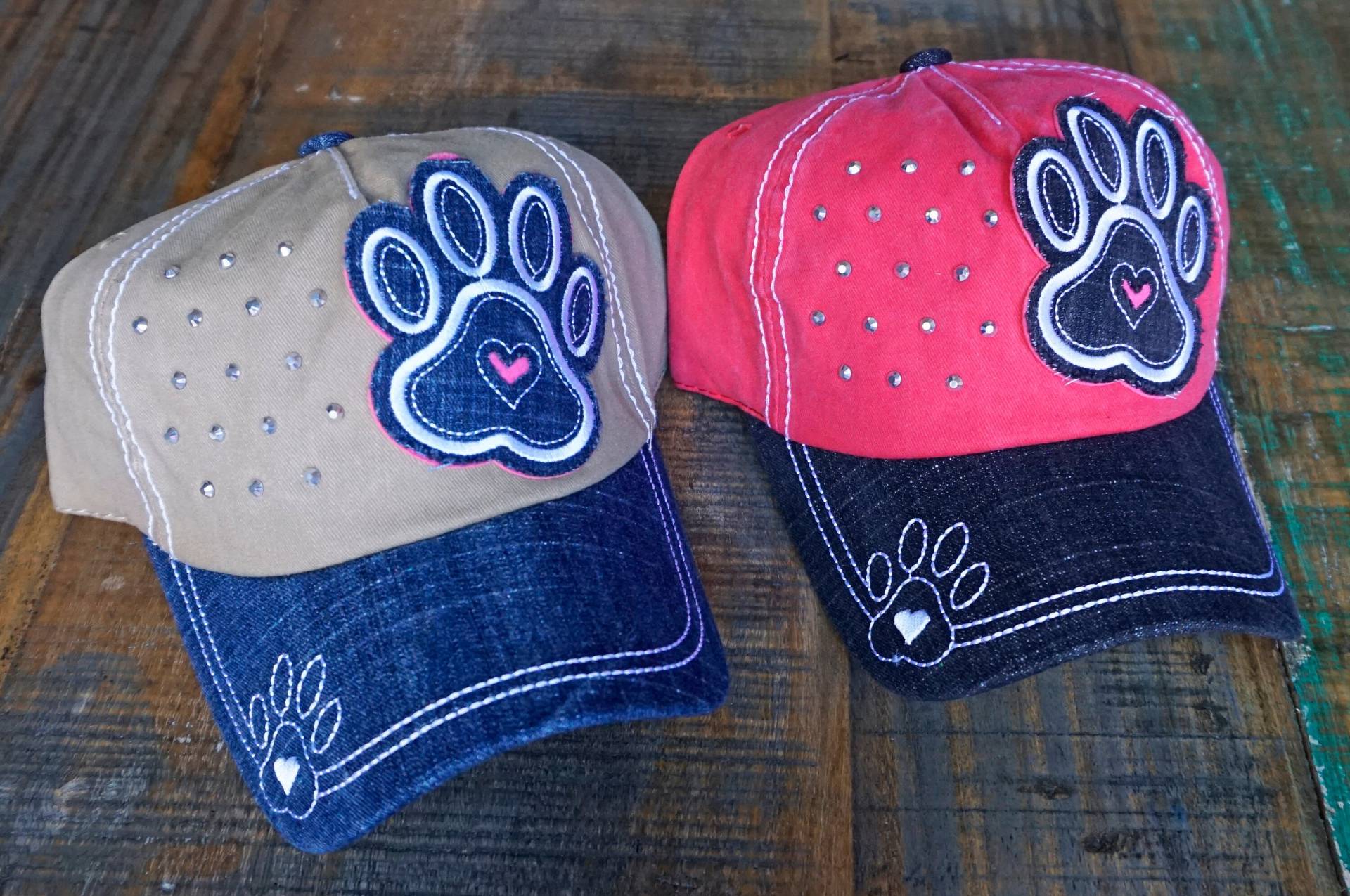 Welpen Paw Distressed Ball Cap Pigment Washed Denim Dad Hat Welpen Paw Distressed Ball Cap Pigment Washed Denim Dad Hat von LuckyDeals4U