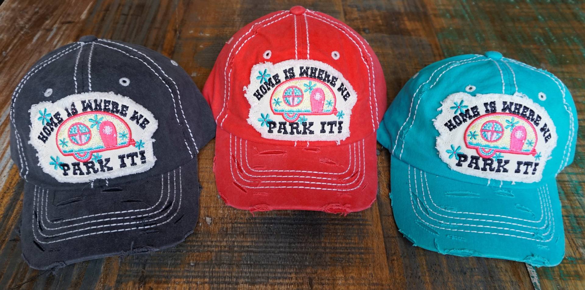 Zuhause Ist, Wo Wir Es Parken Camper Hat - Distressed Cotton Dad Cap Zuhause Ist, Wo Wir Es Parken Camper Hat - Distressed Cotton Dad Cap von LuckyDeals4U