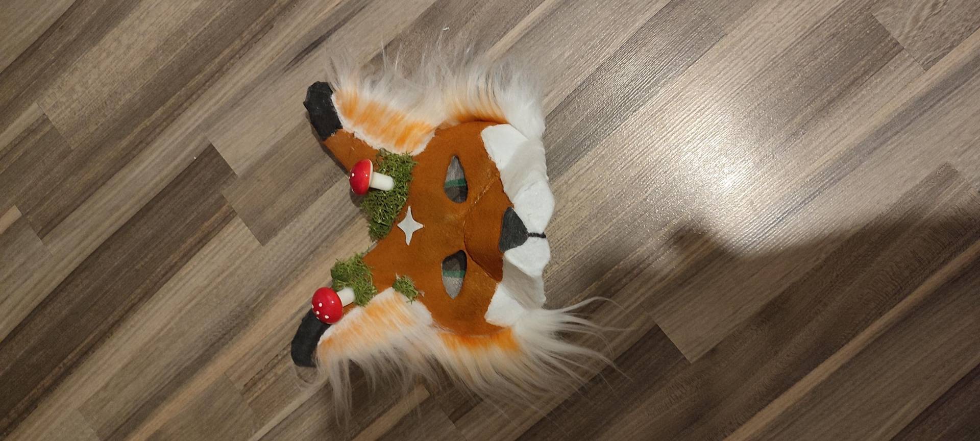 Moosy Fuchs Maske Mit Unechtem Moos Und Unechten Pilzen Moosy Fuchs Maske Mit Unechtem Moos Und Unechten Pilzen von LuckyDragonzzMasks
