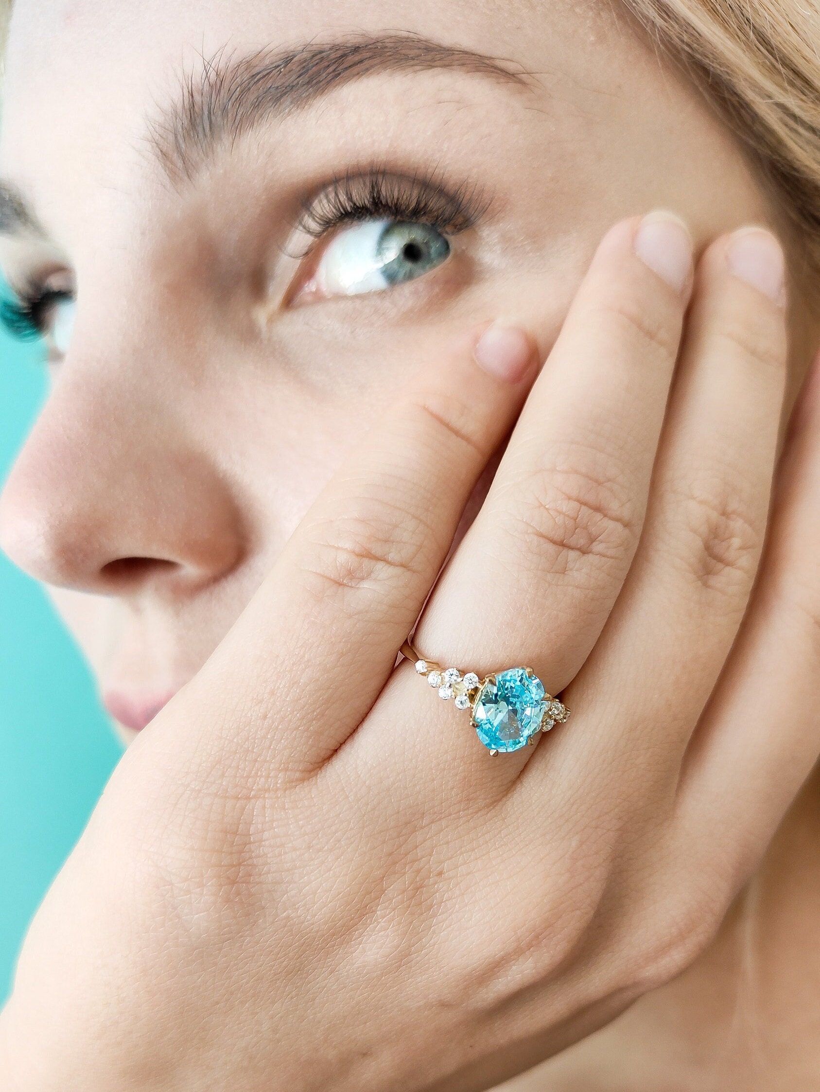 Blauer Topas Ring Für Frauen, Blautopas Verlobungsring, London Ring, Verlobungsring von LuckyGirlAtelier