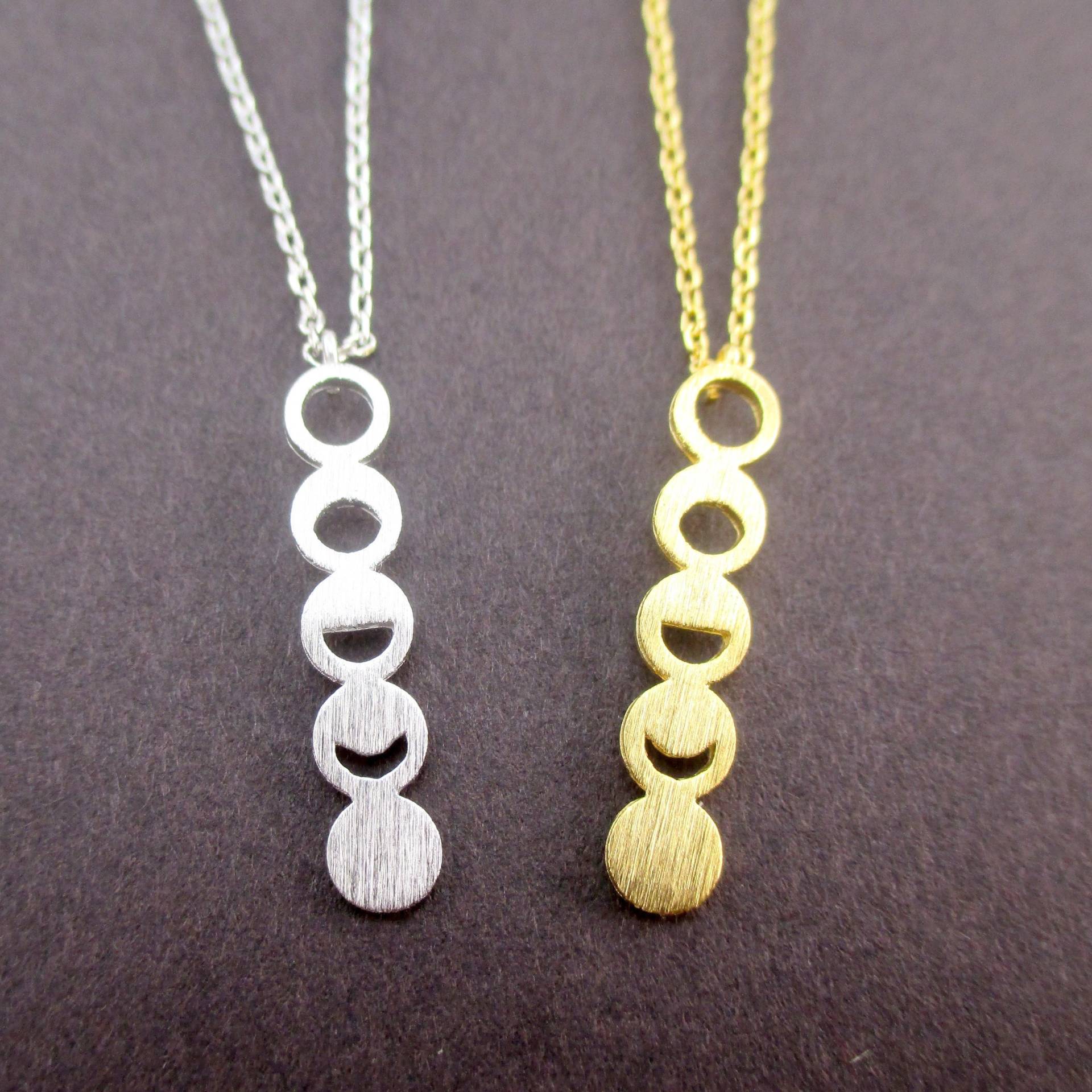 Sonnenfinsternis Mond Mondphase Anhänger Halskette in Silber Gold Oder Rose | Universum Galaxy Themen Handgemachte Schmuck von LuckyMiiJewelry