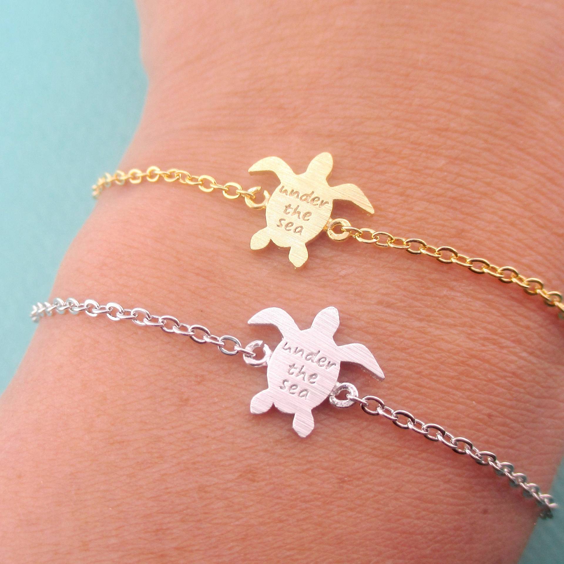 Unter Der Meeresschildkröte Silhouette Geformtes Bettelarmband Für Ozean-Liebhaber in Gold Oder Silber | Handmade Minimal Tier Schmuck von LuckyMiiJewelry