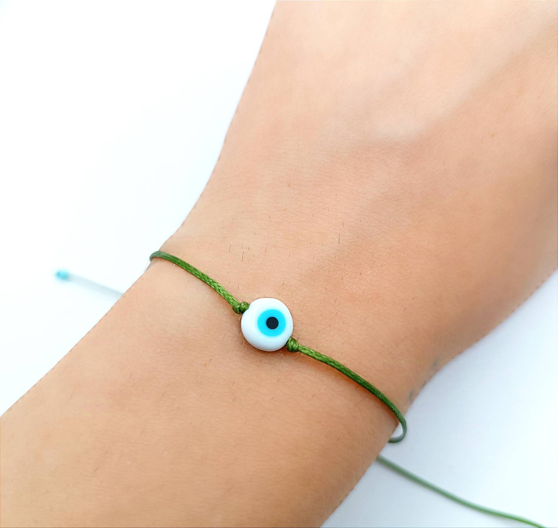 Evil Eye Armband Gelbe Schnur, Weiße Glasperle von LuckyRatJewellery