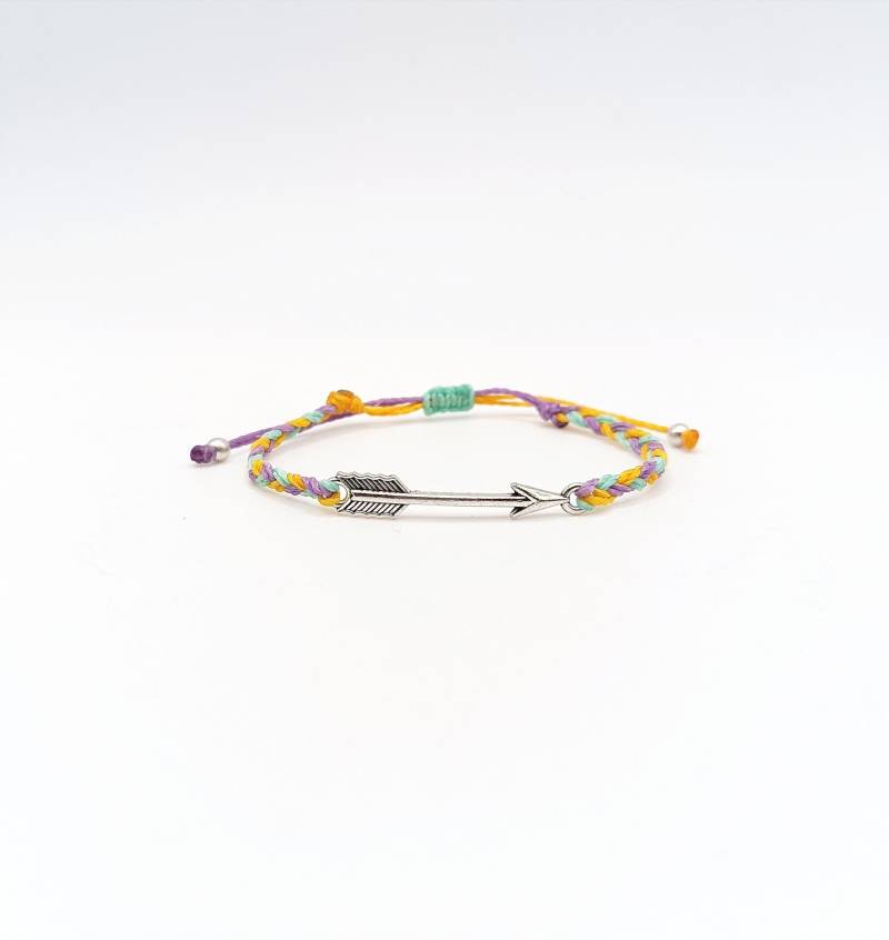 Flechtarmband Pfeil Charm Verstellbarer Freundschaftsschmuck von LuckyRatJewellery