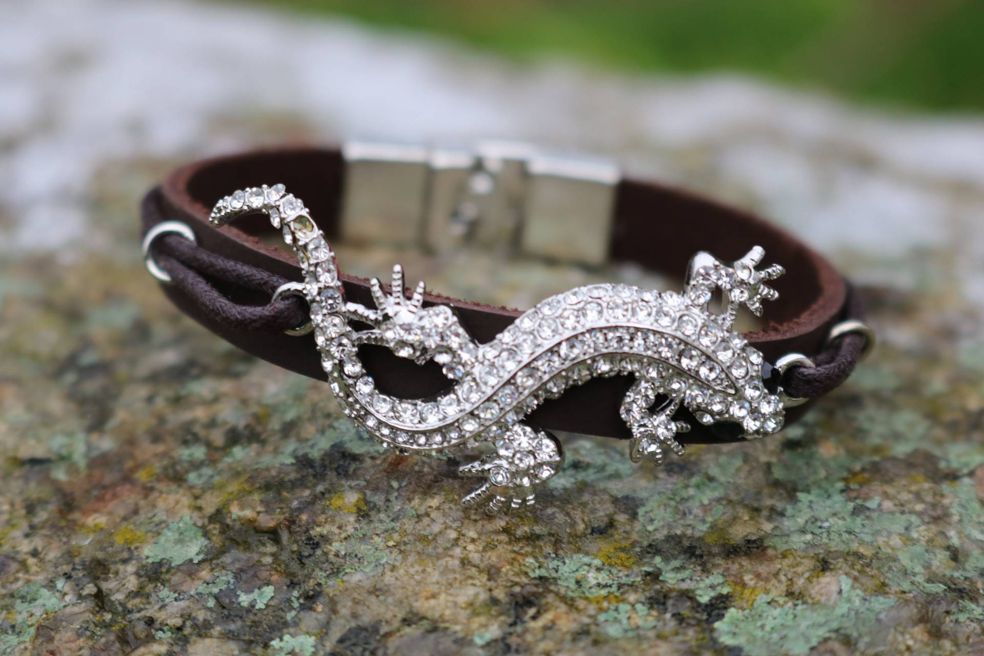 Surfer-Leder Armband Eidechse Surfer-Leder Armband Eidechse von LuckySchmuck
