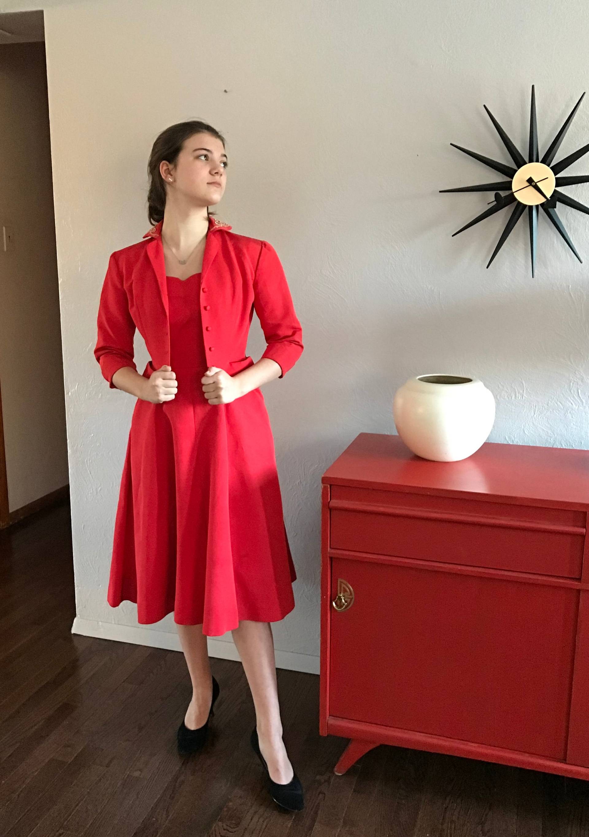 Vintage 50Er Jahre Johnathan Logan Red Fit N Flare Kleid Mit Jacke S Vintage 50Er Jahre Johnathan Logan Red Fit N Flare Kleid Mit Jacke S von Luckyduckyvintage1