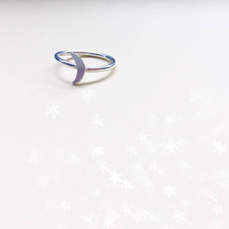 Halbmond Stapeln Ring Eco Silber von LucyMayJeweller