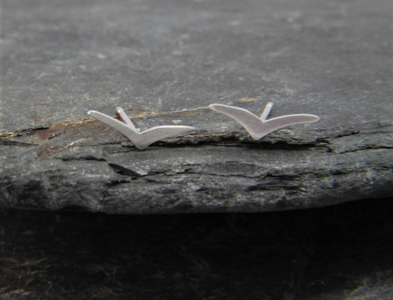 sterling Silber Möwe Ohrstecker Handgemachter Vogel Schmuck - Cornish Bird Jewelry von LucySymonsJewellery