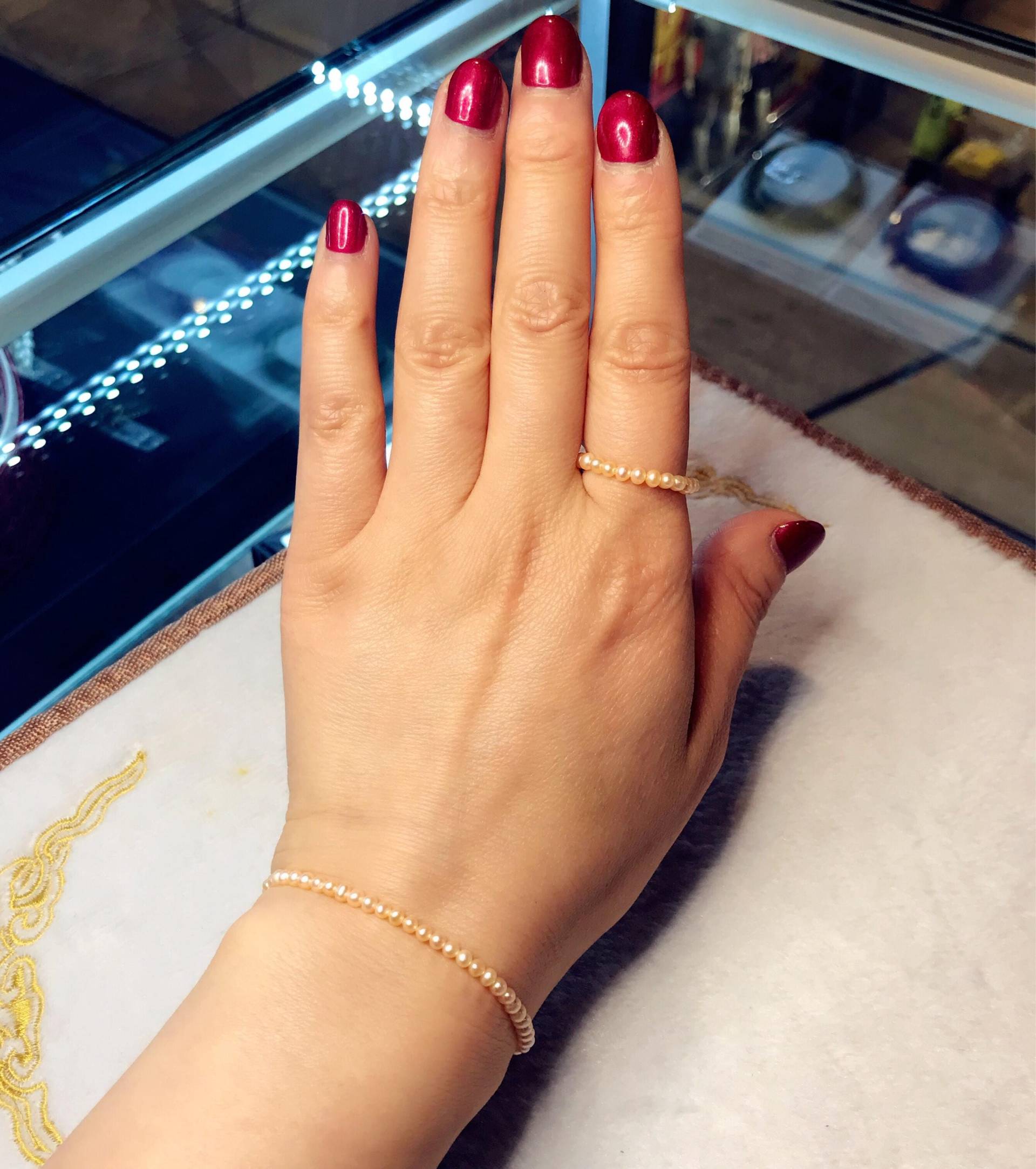 Mini Rosa Süßwasser Perle Armband Und Ring Mini Rosa Süßwasser Perle Armband Und Ring von LucyandRoise