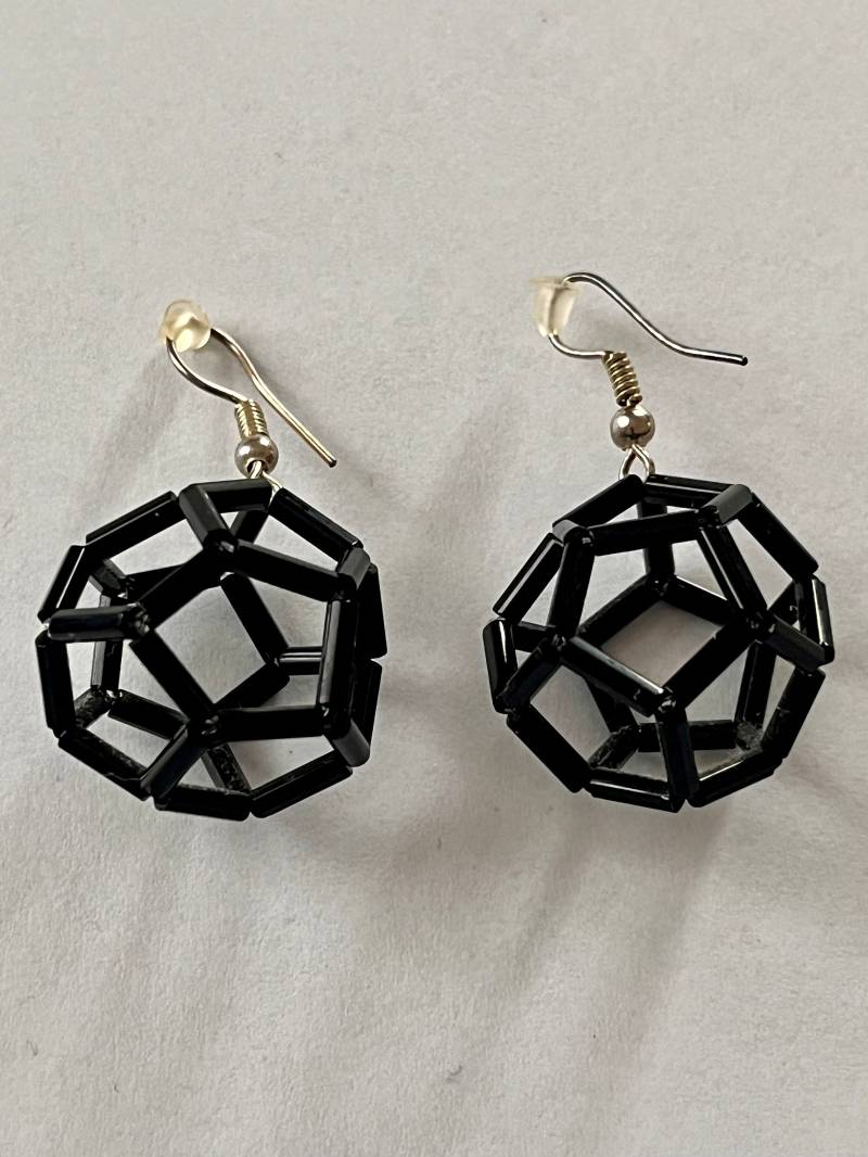 Schwarze Perlen Ohrringe von LucysBeadCrafts