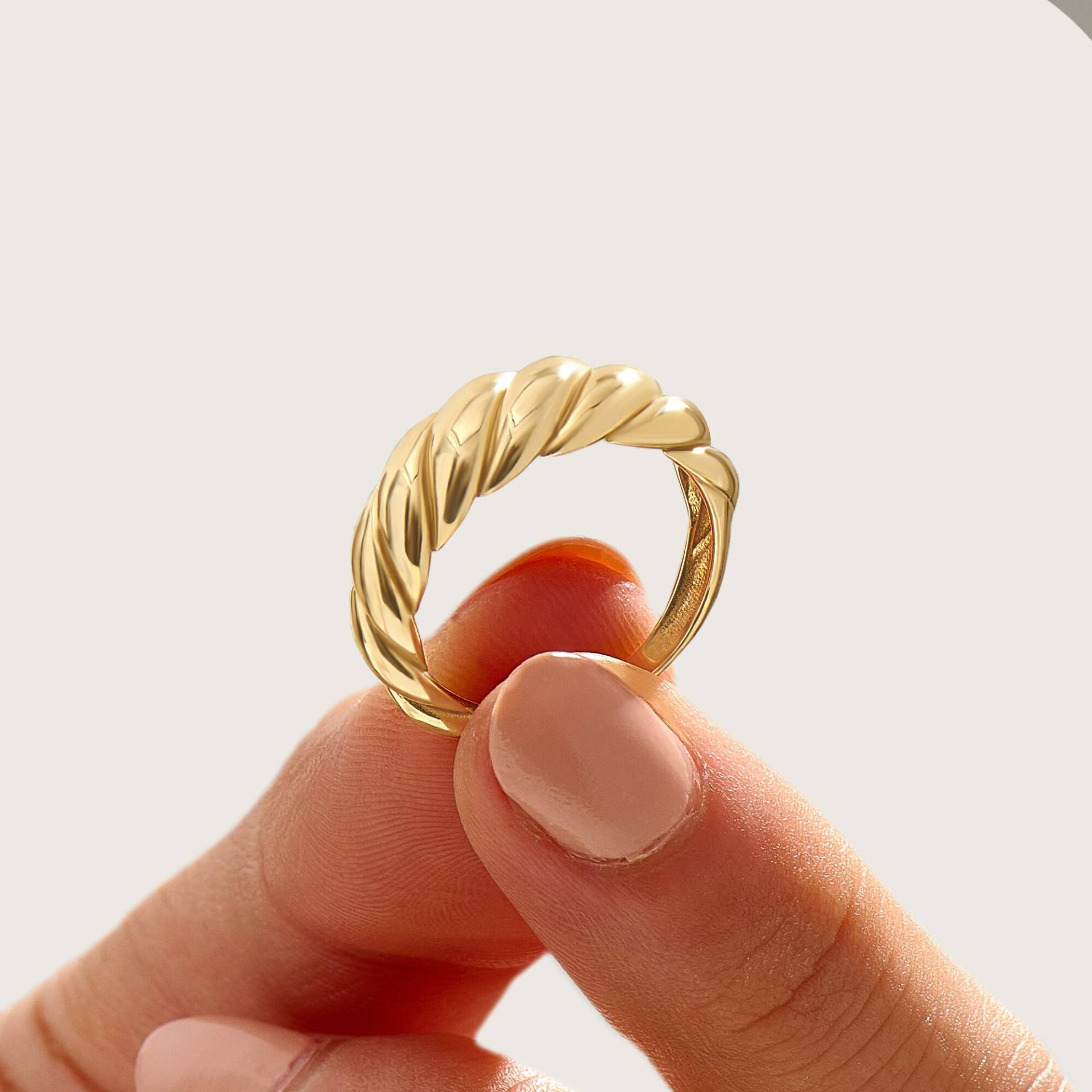 14K Garnelen Croissant Ring, Solid Gold Chunky Dome Band, Einzigartige Statement Ringe Für Frauen, Dicker Alltagsring, Twisted Seil Ring Geschenk von LucysFineJewelry