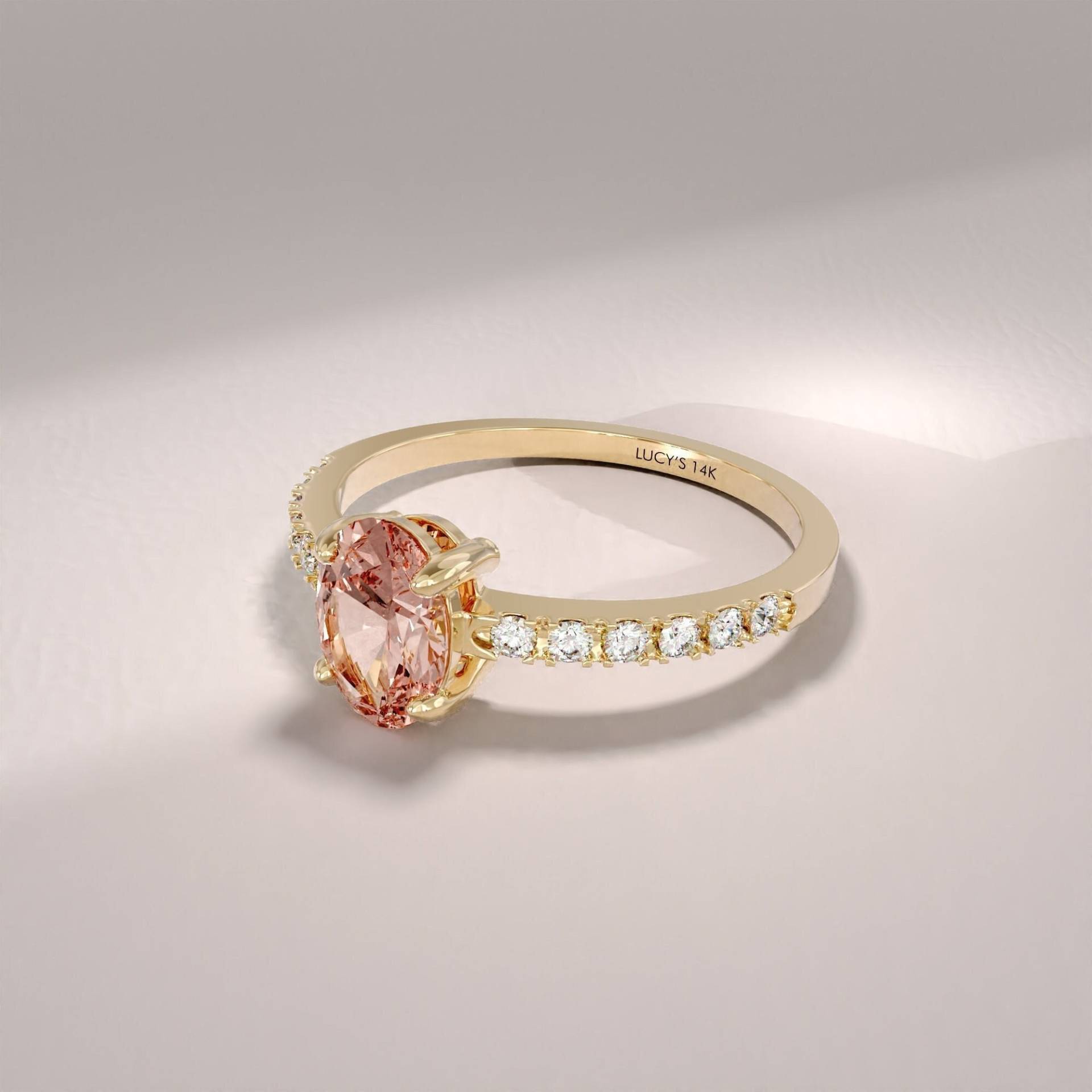 14Kt Champagner Saphir Solitärring, Ovaler Verlobungsring Mit Halbem Eternity Diamant, Solid Goldalternative Versprechensring, Handgefertigte von LucysFineJewelry