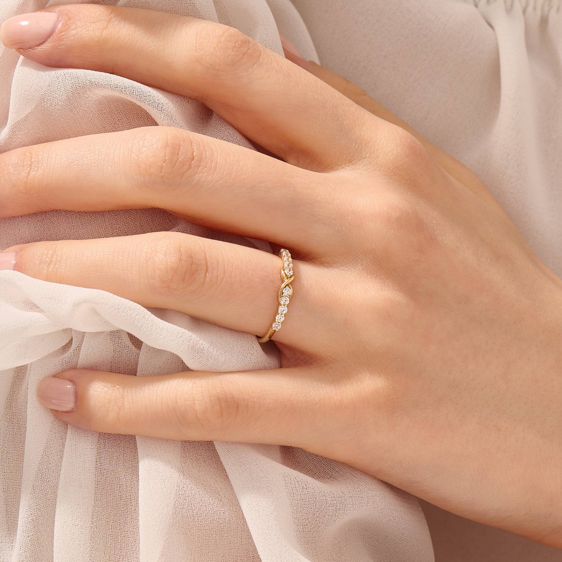 Diamant Zarte Infinity Ring | 585Er Gelbgold Halb Eternity Damen Ewige Liebe Symbol Ehering Einzigartiger Damenring von LucysFineJewelry