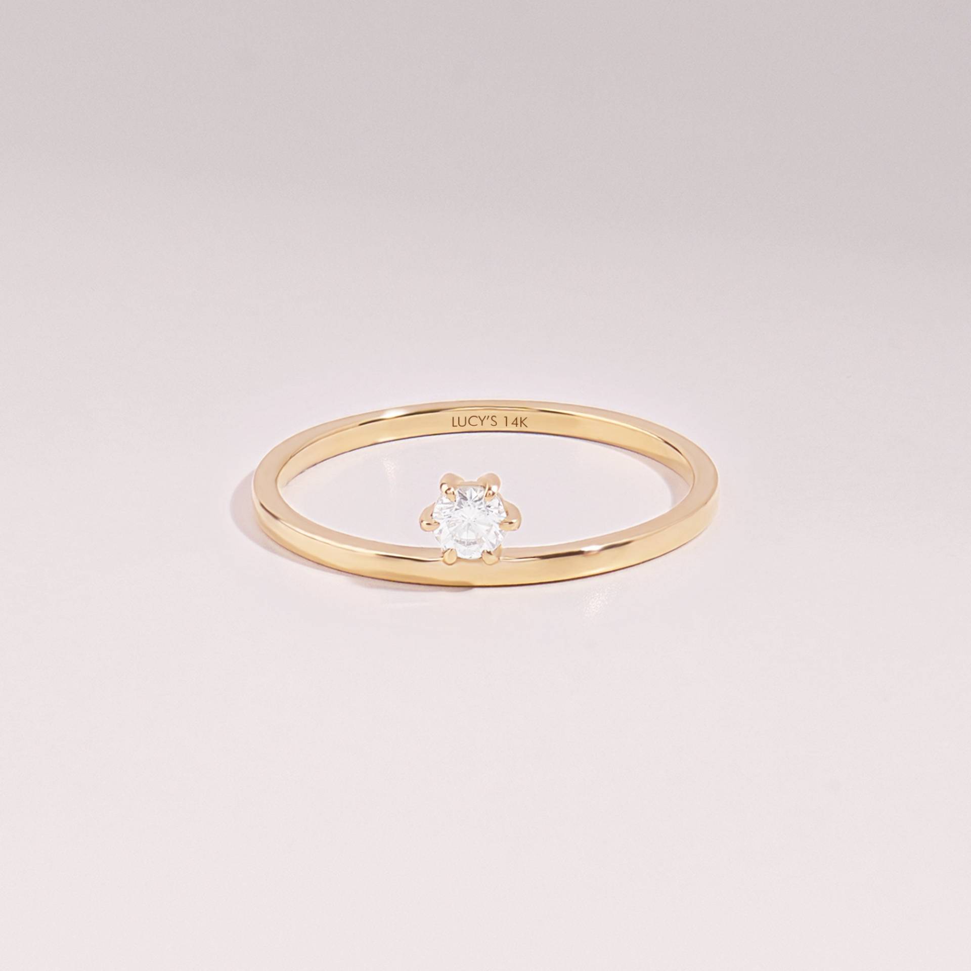 Solo Diamant Schmaler Ring, 14K Massivgold Winziger Versprechensring, 0, 12 Karat Kleiner Ehering Frauen, Zarter Stapelring-Enhancer von LucysFineJewelry